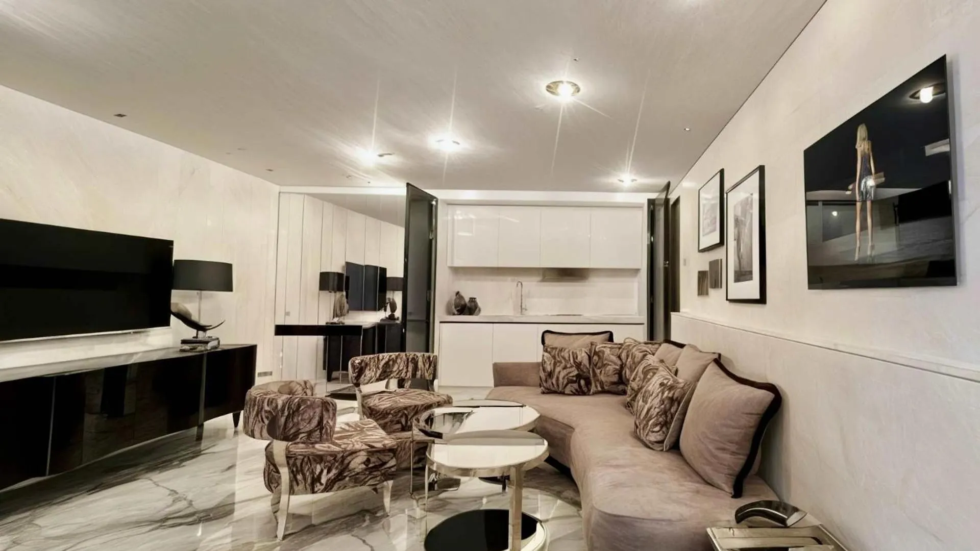 Homeby, Casa Cornalia contacts
